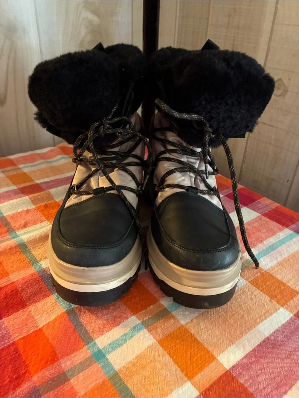 Cougar Black, Tan and Cream Women's Winter Lace-Up Boots